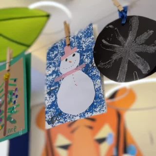 Big day for our smallest learners!
Our Verita Early Years Nursery students put on quite the show, with a Christmas Bazaar to match. A hard act to follow.
Heading towards the end of the year with a full heart and a community we’re proud of. Happy holidays, Verita. 💙